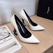 YSL Opyum Pumps In White Patent Leather With Black Heel - 3