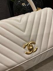 Chanel Coco Grained Calfskin V Quilting Flap Bag White 29×18×12cm - 5