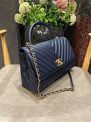 Chanel Coco Grained Calfskin V Quilting Flap Bag Navy Blue 29×18×12cm - 3