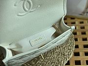 Chanel Small Flap Bag With Top Handle White Grain Leather AS3653 Size 25 cm - 3