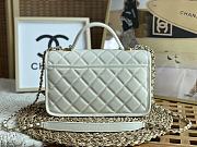 Chanel Small Flap Bag With Top Handle White Grain Leather AS3653 Size 25 cm - 2