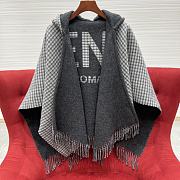Fendi Poncho Grey wool and cashmere poncho - 4