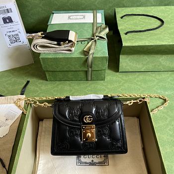 Gucci GG Matelassé Small Top Handle Bag Black 724499 size 18x13x6.5 cm