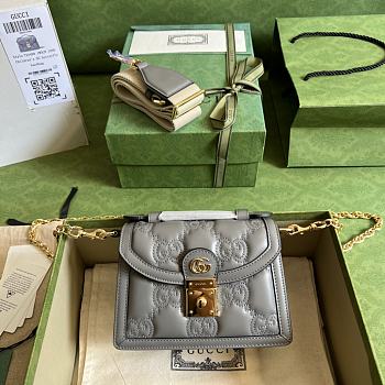 Gucci GG Matelassé Small Top Handle Bag Gray 724499 size 18x13x6.5 cm
