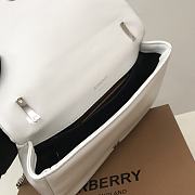 Burberry Horseferry Print Quilted Small Lola Bag White size 23 x 13 x 6cm - 6