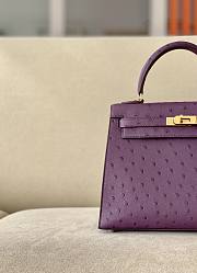 HERMES Kelly Purple Ostrich Handbag size 25 x 17 x 7 cm - 4