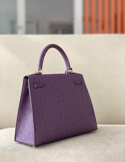 HERMES Kelly Purple Ostrich Handbag size 25 x 17 x 7 cm - 2