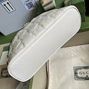 Gucci GG Matelassé Leather Small Bag White size 23.5x19x8 cm - 5