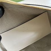 Gucci GG Matelassé Leather Small Bag 702234 size 21.5x17x7.5 cm - 4