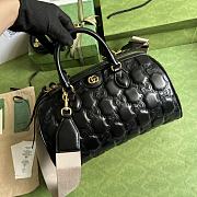 Gucci GG Matelassé Leather Medium Bag Black 702242 size 31x19x22 cm - 3