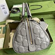 Gucci GG Matelassé Leather Medium Bag Grey 702242 size 31x19x22 cm - 4