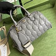 Gucci GG Matelassé Leather Medium Bag Grey 702242 size 31x19x22 cm - 2