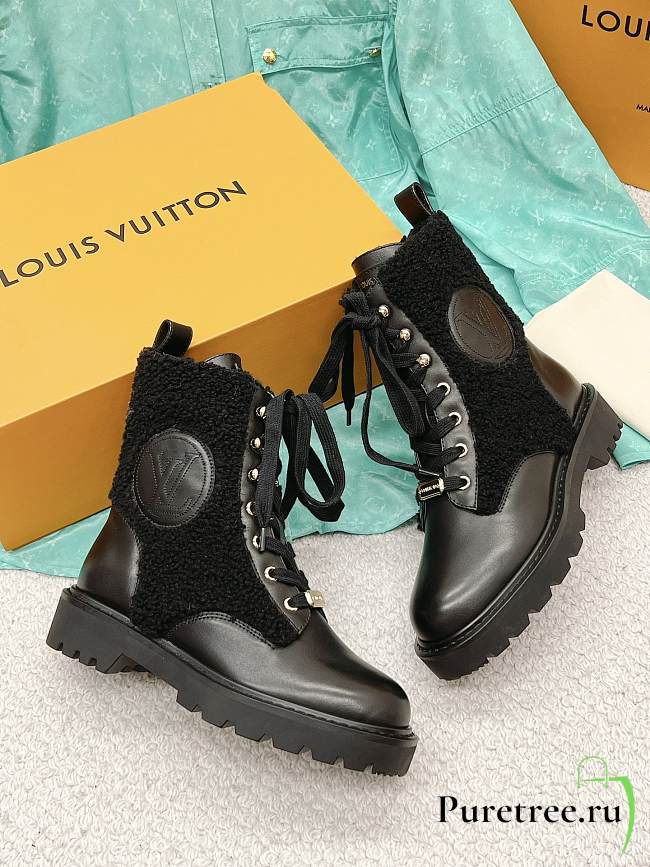 Louis Vuitton Territory Flat Ranger Black - 1
