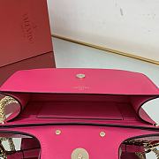 Valentino Locò Pink Calfskin Shoulder Bag Pink Logo - 4