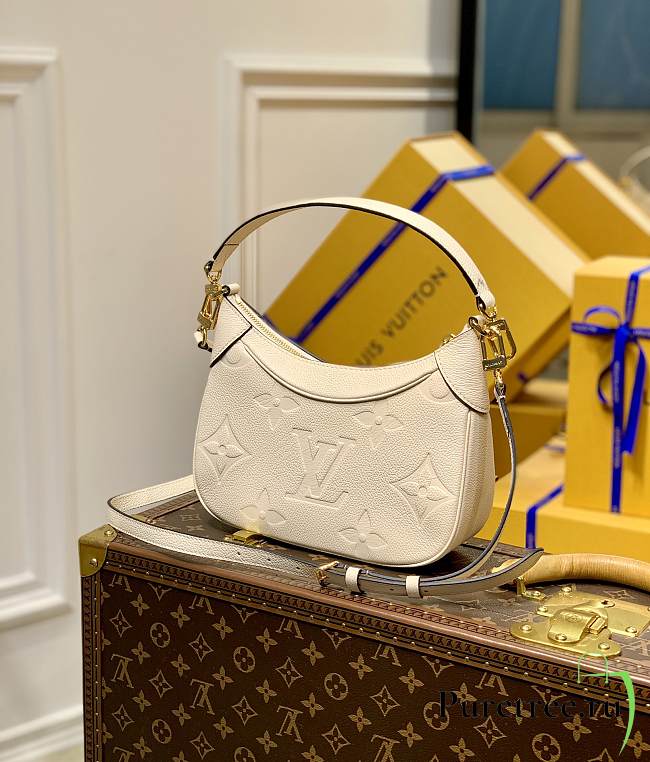 Louis Vuitton Bagatelle Cream Beige Monogram Empreinte M46099 size 22x14x9 cm - 1