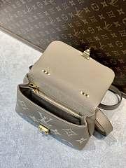 Louis Vuitton Madeleine BB Dove Gray/Cream Beige Leather M46041 size 24x17x8.5 cm - 2