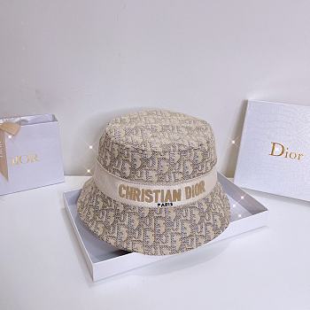 Dior Hat 09