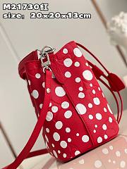 Louis Vuitton x Yayoi Kusama NeoNoe Red/White M21730 size 20x20x13 cm - 4