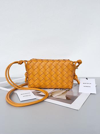 Bottega Veneta Mini Loop Camera Bag Orange size 17x10x6 cm