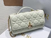 Dior Lady Top Handle Clutch White Lambskin size 21 x 11.5 x 4.5 cm - 3