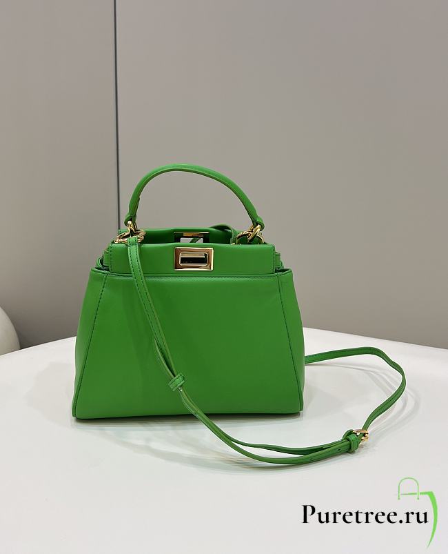 Fendi Peekaboo Mini Green Leather Bag size 23 x 18 x 11 cm - 1