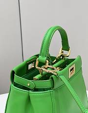 Fendi Peekaboo Mini Green Leather Bag size 23 x 18 x 11 cm - 6
