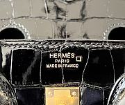 HERMES Birkin Black Glossy Crocodile Leather size 25 x 20 x 13 cm - 2