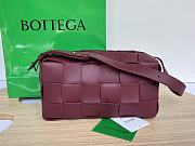 Bottega Veneta Brick Cassette Burgundy Lambskin size 28x14x10 cm - 1