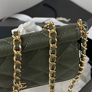 Chanel Clutch with Chain Khaki Green Caviar Leather 12x17.5x5.5 cm - 4