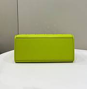 Fendi Sunshine Medium Green Leather Shopper size 37x13.5x32 cm - 6