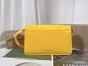 Bvlgari Serpenti Forever East-West Shoulder Bag Yellow size 22x15x4.5 cm - 4