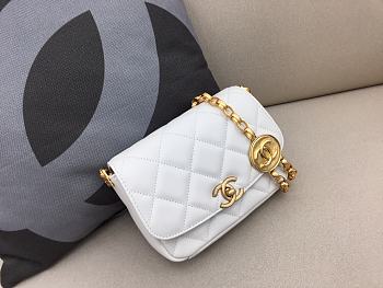 Chanel Lambskin CC Coin Small Flap Bag AS2189 White 14x17.5x6 cm