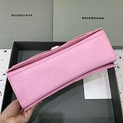 Balenciaga Crush Medium Chain Bag Quilted In Pink size 31x20x12 cm - 6