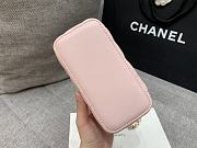 Chanel Vanity Case with Top Handle Pink size 17x9.5x8 cm - 6