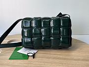 Bottega Veneta Padded Cassette Dark Green Patent Lambskin size 26x18x8 cm - 6