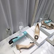 Manolo Blahnik Beige Heel - 6