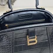 BALENCIAGA Editor Small Leather Shoulder Bag Black size 27x15.5x11 cm - 6