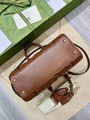 Gucci GG Matelassé Mini Top Handle Bag Brown size 28x22x10cm - 4