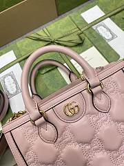 Gucci GG Matelassé Mini Top Handle Bag Pink size 28x22x10cm - 2