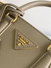 Prada Galleria Saffiano Leather Mini-Bag Beige size 20x15x9.5 cm - 3