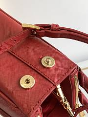 Prada Galleria Saffiano Leather Mini-Bag Red size 20x15x9.5 cm - 3