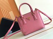 Prada Galleria Saffiano Leather Mini-Bag Pink size 20x15x9.5 cm - 1