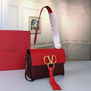 Valentino Garavani V-Ring Small Shoulder Bag Red size 24 x 16 x 10 cm - 3