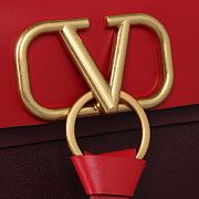 Valentino Garavani V-Ring Small Shoulder Bag Red size 24 x 16 x 10 cm - 2