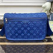 Louis Vuitton Archy Messenger MM Blue M21358 size 35 x 24 x 8 cm - 5