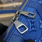 Louis Vuitton Soft Trunk Blue M81776 size 22.5 x 14 x 5 cm - 6