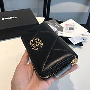 Chanel 19 Zipped Wallet Black Lambskin Quilted size 16.5 x 9 cm - 2