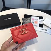 Chanel 19 Card Holder Red Lambskin Quilted size 7.5 x 11 cm - 1