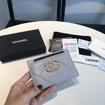 Chanel 19 Card Holder Grey Lambskin Quilted size 7.5 x 11 cm
