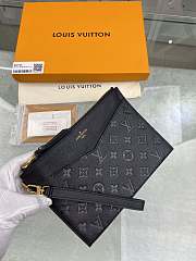 Louis Vuitton Pochette Melanie MM Black 23 x 16 x 2cm - 3